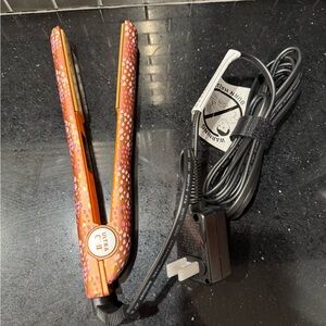 NIB Ultra CHI Ceramic Flat Iron - Orange and Pink